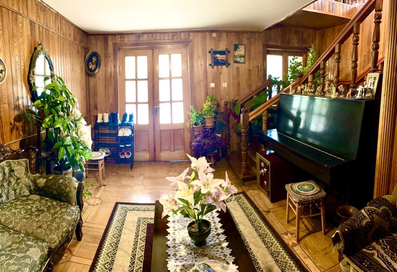 Guesthouse Georgia Sagarejo Esterno foto